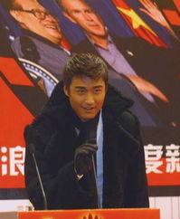 娱乐新闻名人,揭秘名人生涯背后的故事